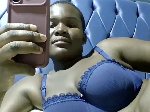 Snapshot of Sassylilmama chatting on June 2026 04:44:01 PM Sassylilmama online show from June 2026 04:44:01 PM