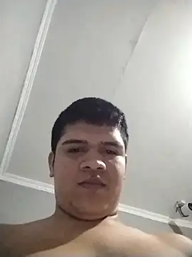 Camilo07211 online show from June 2026 09:25:02 PM