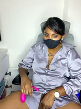 I am amisha online show from June 2026 09:24:01 PM