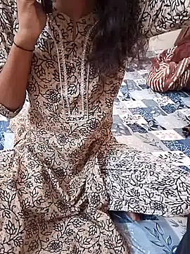 Snapshot of simran_kaur01 chatting on June 2026 05:17:01 AM simran kaur01 online show from June 2026 05:17:01 AM