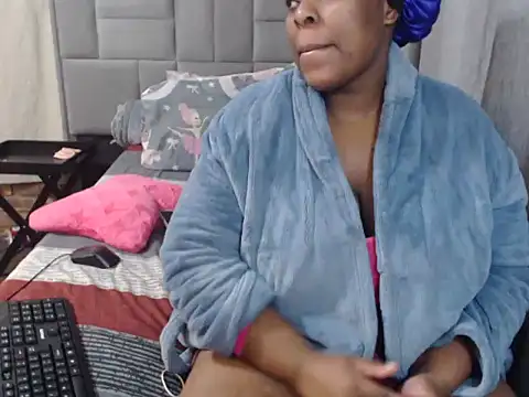 Wifey Amanda online show from July 2026 07:23:02 AM