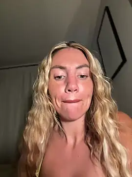 Snapshot of KaceySouthX chatting on July 2026 08:49:02 PM KaceySouthX online show from July 2026 08:49:02 PM