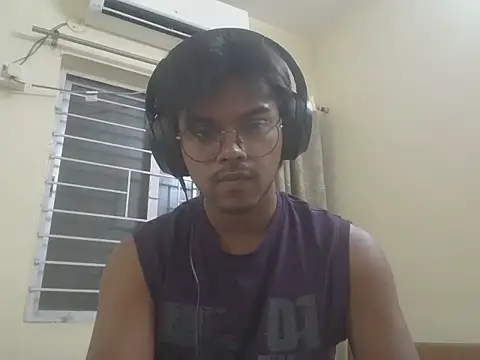 shady093 online show from June 2026 06:43:02 PM