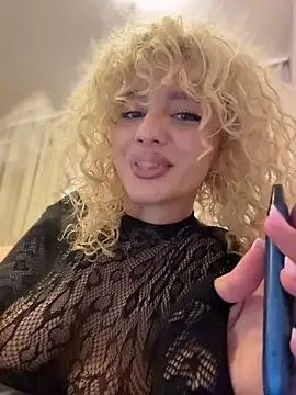 Snapshot of Khalee_syyy chatting on June 2026 04:27:01 PM Khalee syyy online show from June 2026 04:27:01 PM