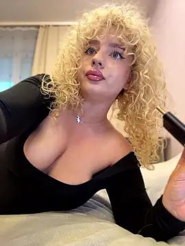 Snapshot of Khalee_syyy chatting on July 2026 05:51:02 PM Khalee syyy online show from July 2026 05:51:02 PM