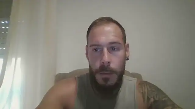 Rubiox92 online show from June 2026 07:23:02 PM