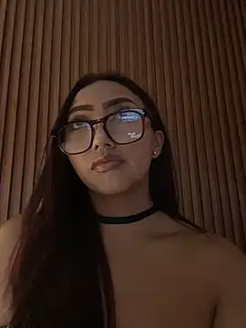 Snapshot of Cattleya_Love chatting on July 2026 09:21:02 PM Cattleya Love online show from July 2026 09:21:02 PM
