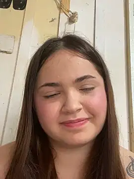bella  hott online show from July 2026 10:47:01 AM