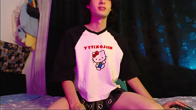Naomi uwu online show from June 2026 07:21:02 AM