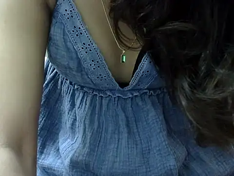ITZ ISHITA online show from July 2026 06:06:01 PM
