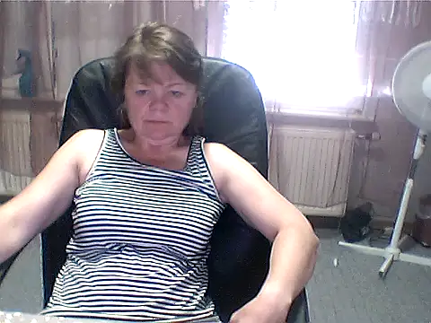 MoonLady40 online show from June 2026 09:14:02 AM