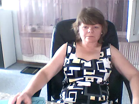 MoonLady40 online show from June 2026 10:16:02 AM