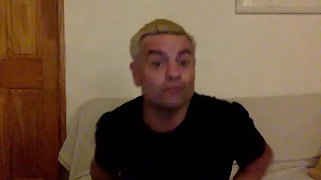 HugodelSol online show from June 2026 12:22:02 AM