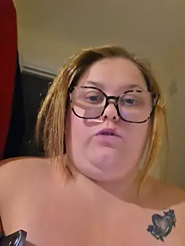 Ivy-Rose-xx online show from July 2026 12:52:02 AM