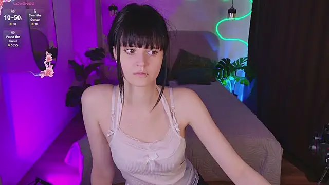 Snapshot of Michelle_Rain chatting on July 2026 08:51:02 AM Michelle Rain online show from July 2026 08:51:02 AM