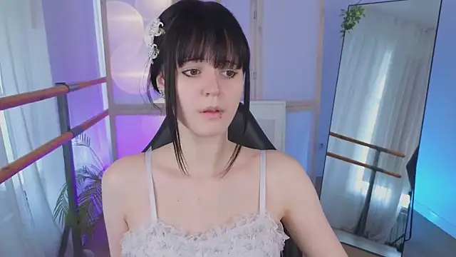 Snapshot of Michelle_Rain chatting on July 2026 01:36:01 PM Michelle Rain online show from July 2026 01:36:01 PM