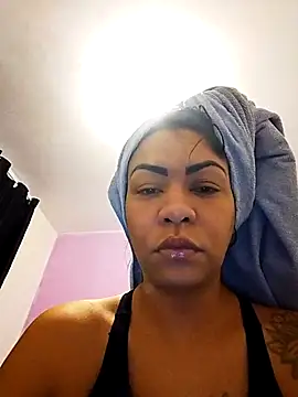 Snapshot of _Ana_paula_ chatting on June 2026 08:02:01 PM Ana paula online show from June 2026 08:02:01 PM