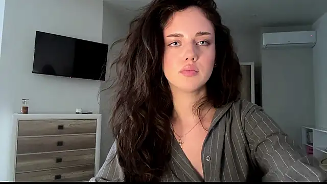 Snapshot of A_Milly chatting on June 2026 12:22:01 PM A Milly online show from June 2026 12:22:01 PM