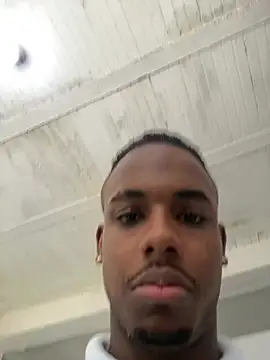 Snapshot of dereck_jay- chatting on August 2026 01:20:01 PM dereck jay- online show from August 2026 01:20:01 PM