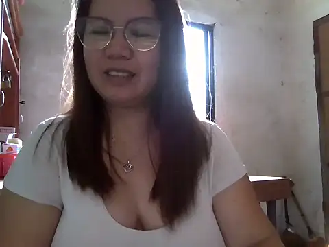 Snapshot of Minimahal chatting on June 2026 03:53:01 AM Minimahal online show from June 2026 03:53:01 AM