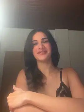 Snapshot of sarahlfvxo chatting on June 2026 04:09:02 PM sarahlfvxo online show from June 2026 04:09:02 PM