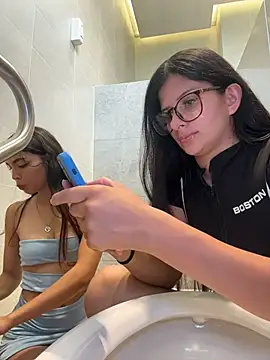 Snapshot of Mia_Alanna chatting on July 2026 08:30:01 PM Mia Alanna online show from July 2026 08:30:01 PM