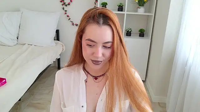 Snapshot of Mirabella_Flower chatting on July 2026 05:16:02 AM Mirabella Flower online show from July 2026 05:16:02 AM