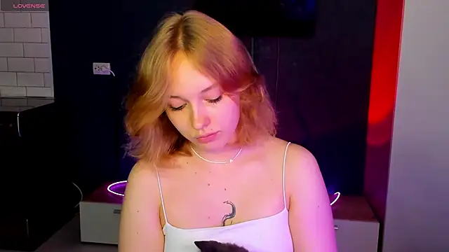 rikkitikkitavik online show from June 2026 01:50:01 PM
