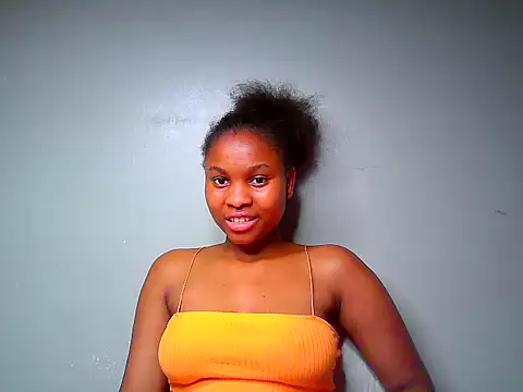 Snapshot of Swt_smiles chatting on July 2026 05:36:01 AM Swt smiles online show from July 2026 05:36:01 AM