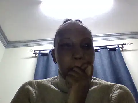 Lindatwiz online show from June 2026 05:58:01 PM
