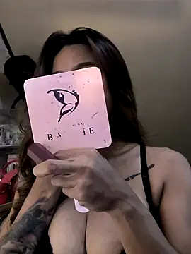 xServiceDollx online show from February 2026 10:08:02 AM