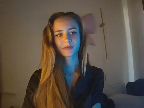 MyLittle Flame  online show from June 2026 10:53:02 AM