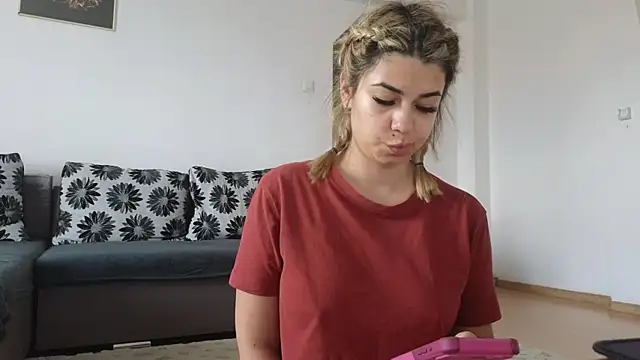 heysianna online show from June 2026 11:00:01 AM