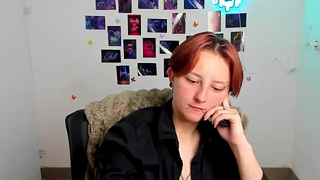 Snapshot of Dilara_Kiss_ chatting on July 2026 03:14:02 PM Dilara Kiss online show from July 2026 03:14:02 PM