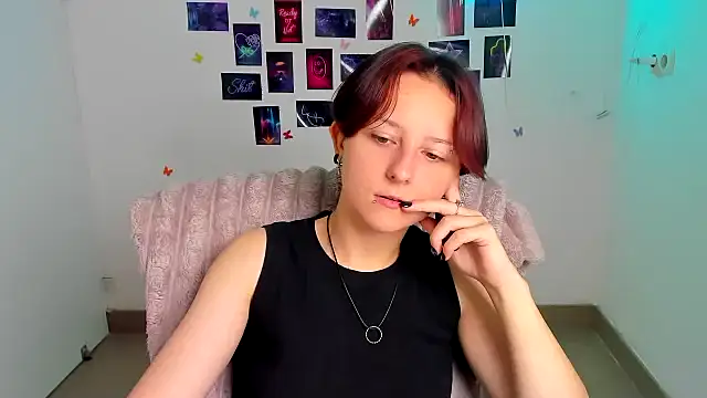 Snapshot of Dilara_Kiss_ chatting on July 2026 05:16:02 AM Dilara Kiss online show from July 2026 05:16:02 AM