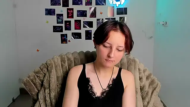 Snapshot of Dilara_Kiss_ chatting on July 2026 12:48:02 PM Dilara Kiss online show from July 2026 12:48:02 PM