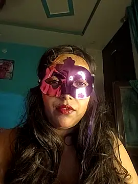 Cupid Mayra online show from July 2026 06:01:02 PM