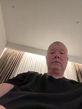 Snapshot of cumboy chatting on December 2024 03:37:01 PM cumboy online show from December 2024 03:37:01 PM