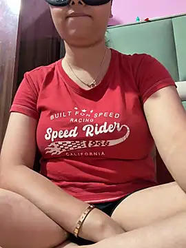 Devyani  online show from June 2026 07:47:01 PM