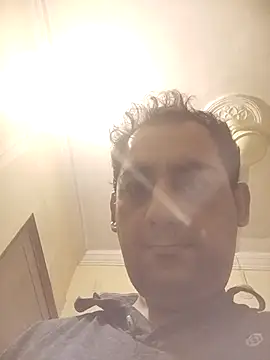 chuby38male online show from July 2026 11:33:01 PM