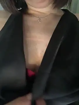 Snapshot of Sexyfemm_ chatting on June 2026 09:08:01 AM Sexyfemm online show from June 2026 09:08:01 AM