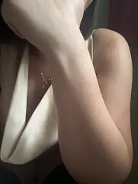 Snapshot of Sexyfemm_ chatting on June 2026 12:17:01 PM Sexyfemm online show from June 2026 12:17:01 PM