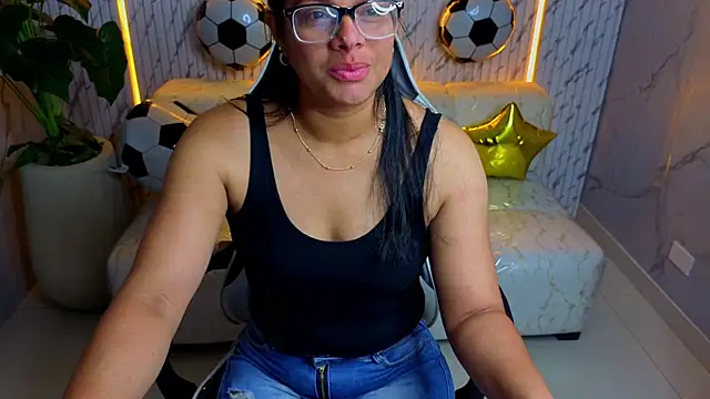 sarah bay tx online show from June 2026 12:30:02 PM