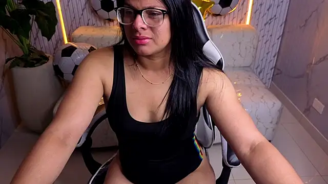 sarah bay tx online show from July 2026 07:46:01 PM