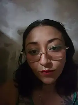 sweetshubbymami online show from June 2026 12:37:01 AM