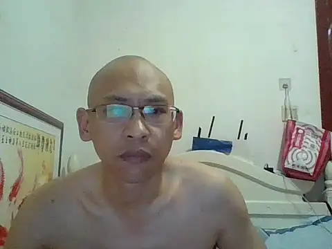 Snapshot of benly888 chatting on July 2026 10:43:01 AM benly888 online show from July 2026 10:43:01 AM