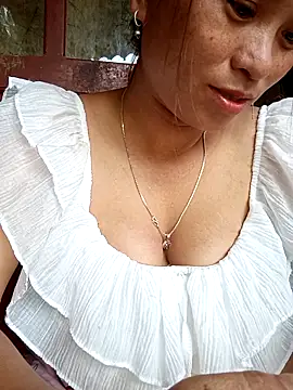 chychy113 online show from June 2026 08:33:02 AM