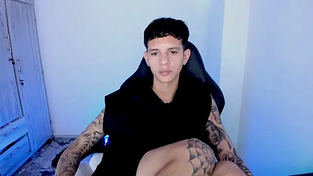 tylerrnova online show from July 2026 12:59:01 AM