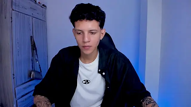 tylerrnova online show from August 2026 03:05:01 AM
