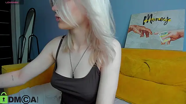 Nika-Smith online show from June 2026 12:22:01 PM
